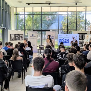 Apă cu Model ediția a XI-a (octombrie 2026)