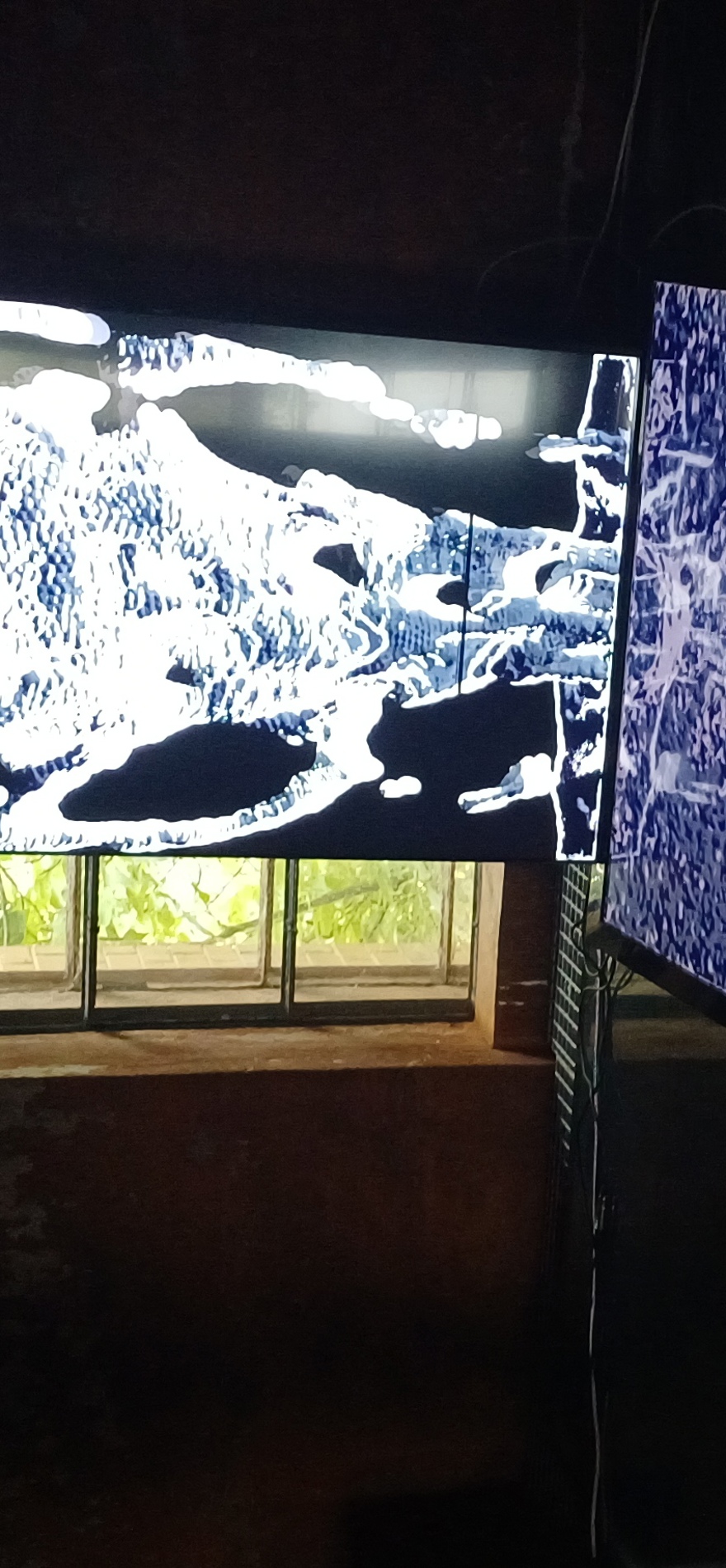 New media art la Științescu & Prietenii